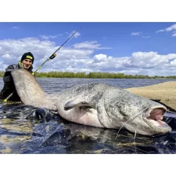 Black Cat Perfect Passion Vertical 1.80m 11 Black Cat Perfect Passion Vertical 1.80m -Hengelsportwinkel 3769710Black Cat Perfect Passion Vertical 1 80m 4